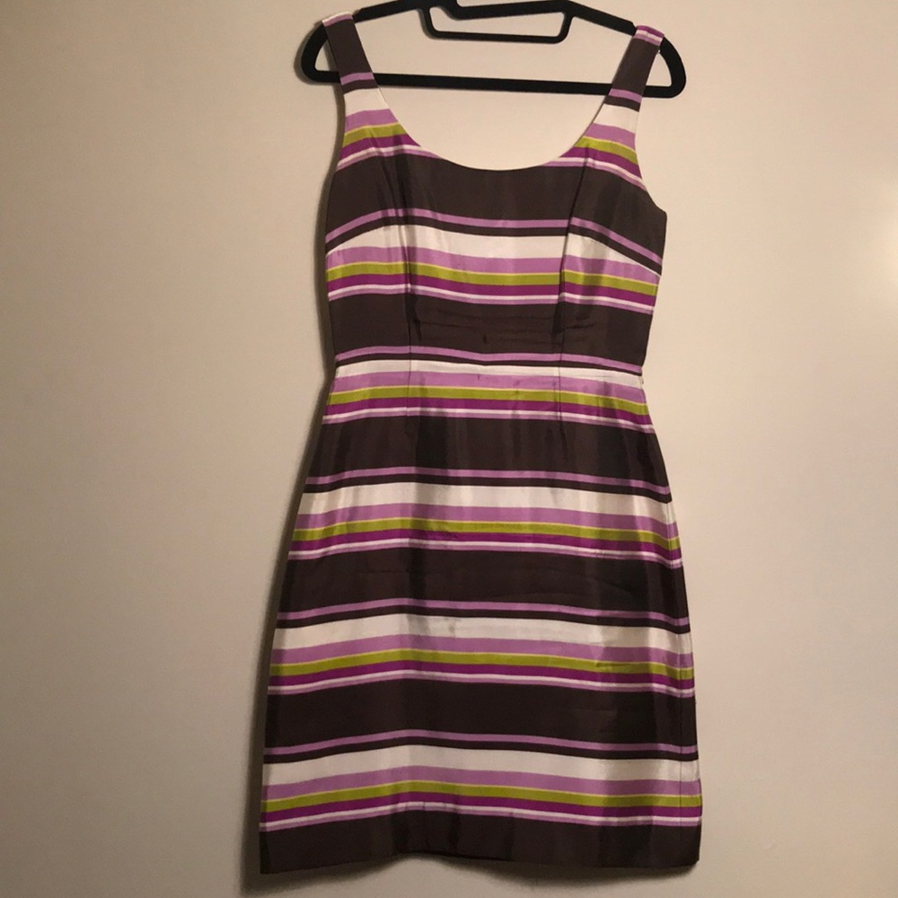 Kate Spade size 2 sleeveless, silk dress.